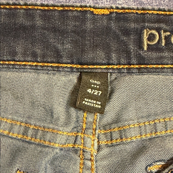 Premium Women's Skinny Jeans - Picture 4 of 6